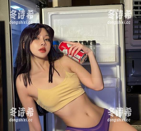 Choi Ji Yun 黑色新娘套装大揭秘—Choi Ji Yun的奇妙婚礼分享时刻!